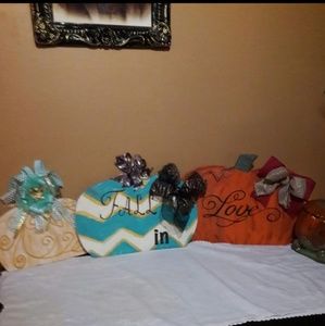 Handcrafted wood Fall pumpkin Trio